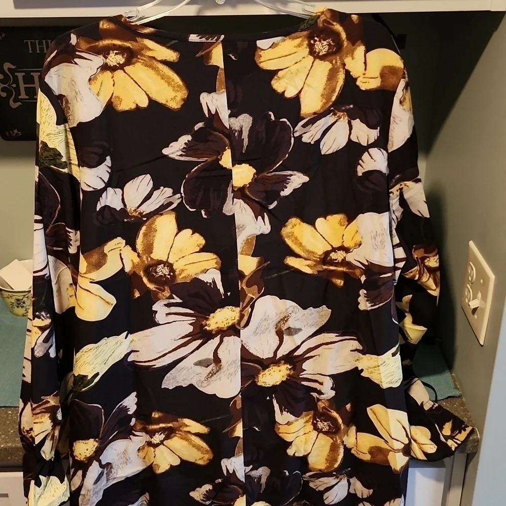EMERY ROSE BLOUSE - Picture 5 of 6